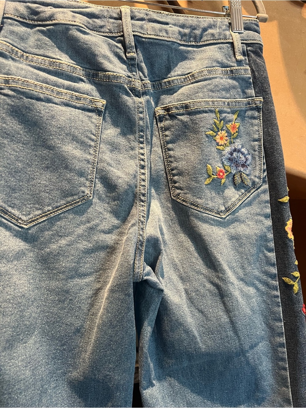 DRIFTWOOD Blue Denim Flare Jeans with Multicolor Floral Embroidery - Picture 4 of 6